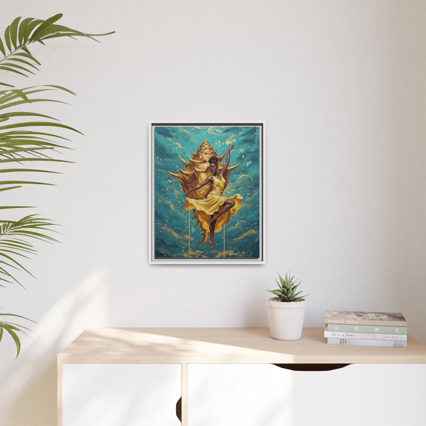 Vibration of the Keys Conch Dancer (Gold)